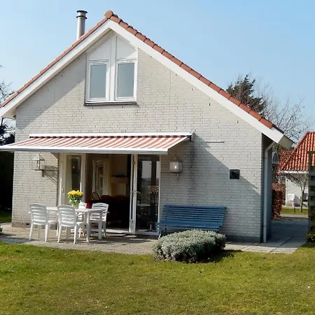 Stern Comfort-3 By Interhome